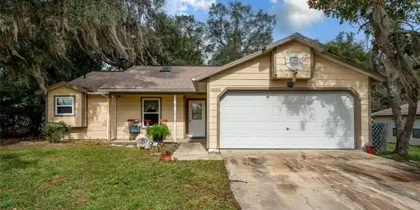 2033 BREWSTER DRIVE