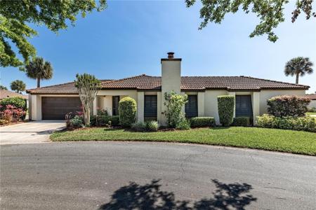 1913 OAK CIRCLE