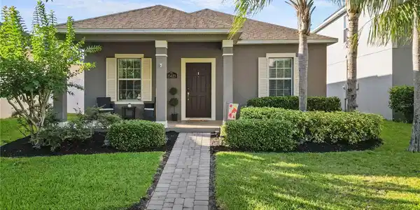 15623 BRAINTREE LANE