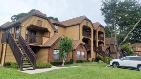 465 FORESTWAY CIRCLE