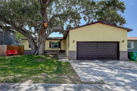 8636 RUE CHATEAUX DRIVE