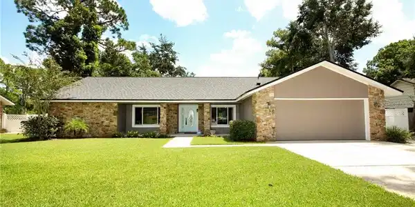 208 BRANTLEY HARBOR DRIVE
