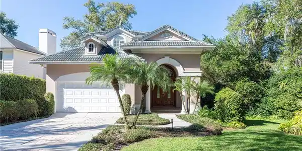 1571 HARRIS CIRCLE
