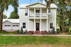 306 N TUBB STREET