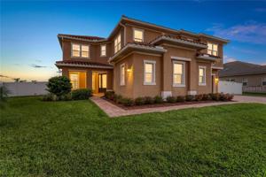 4352 SUMMER BREEZE WAY