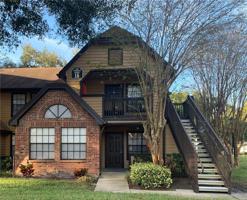 375 LAKEPOINTE DRIVE