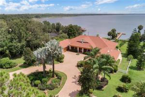 2485 LAKE FRONT DRIVE