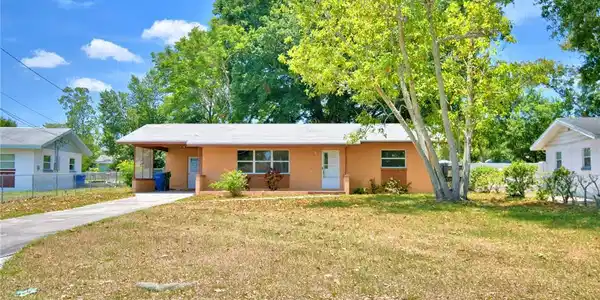 1559 LAKE SHIPP N