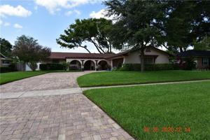 812 VISCAYA LANE