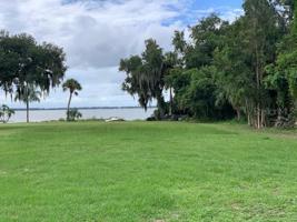 LAKE REEDY BOULEVARD N