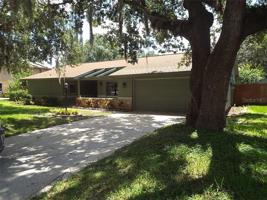 1795 KING EDWARD DRIVE