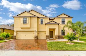 4332 SUMMER BREEZE WAY