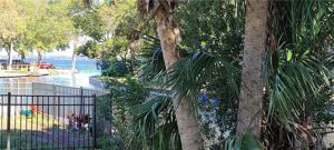 212 W CANAL DRIVE