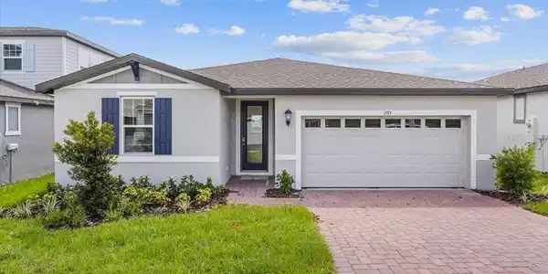1353 HANOVERIAN DRIVE
