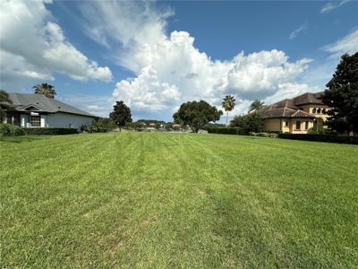 906 JOHNS POINT DRIVE