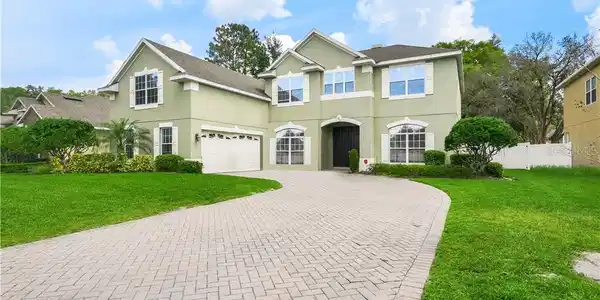 313 E BLUE WATER EDGE DRIVE