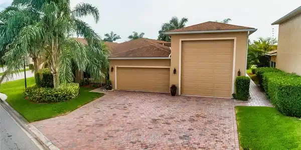 4184 DUNMORE DRIVE