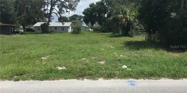 ROSELAWN STREET SW