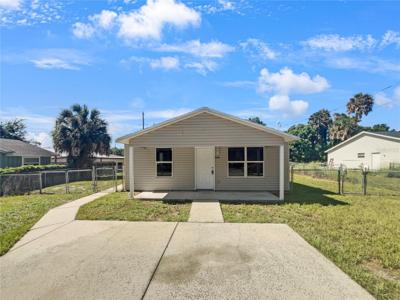 506 E CAROLINE STREET
