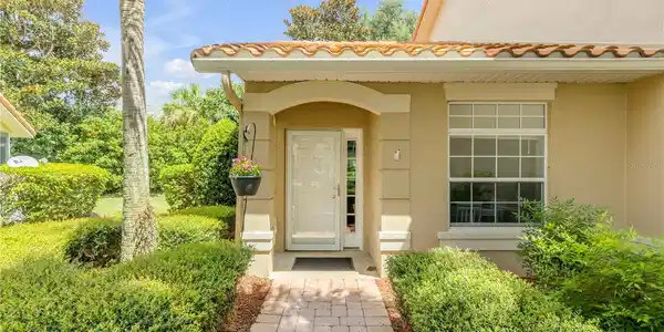 5466 COMPASS POINT