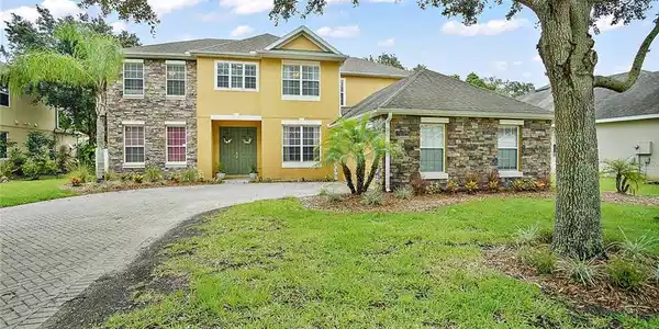 125 E BLUE WATER EDGE DRIVE