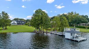 1350 CRESCENT LAKE DRIVE