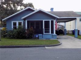 714 BAY STREET