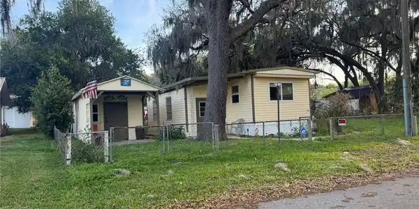 4794 N APACHE TRL