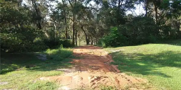 000 HIGHLAND DRIVE