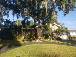 19 LAKESHORE DRIVE