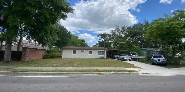 212 LAKE BRANTLEY