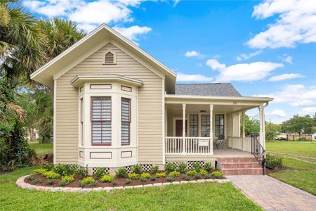 310 MAGNOLIA AVENUE