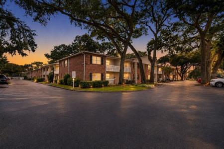 2500 LEE ROAD