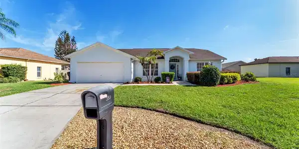 530 JESSANDA WAY