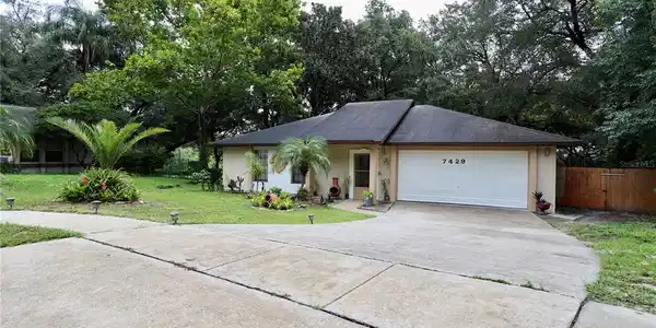 7429 ANSTEAD