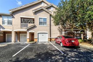 10528 VILLA VIEW CIRCLE