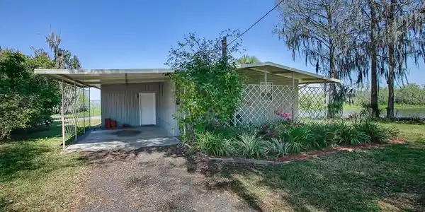 426 NW 5TH ROAD