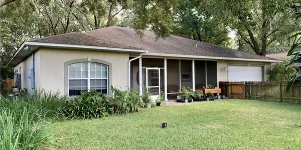 22 SUNRISE LANE