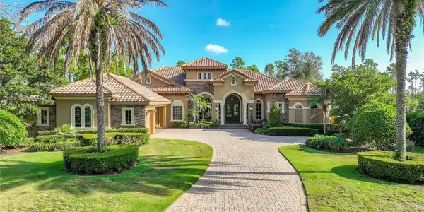 16028 PENDIO DRIVE