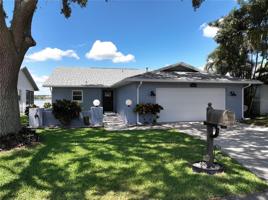 1437 GRAND CAYMAN