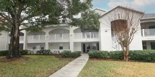 580 CRANES WAY