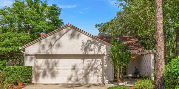 2824 SPYGLASS COVE