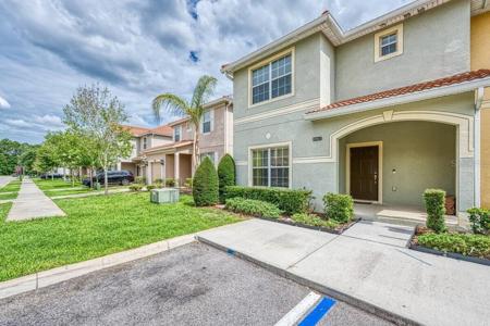 8962 SUGAR PALM ROAD