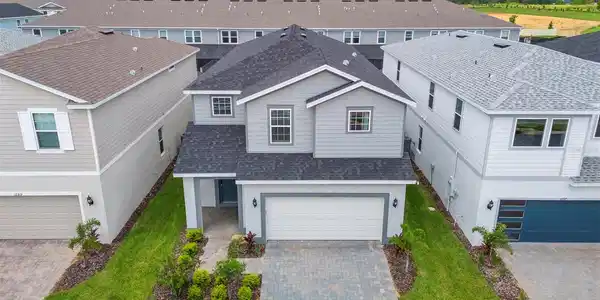 1293 EMERALD ROW