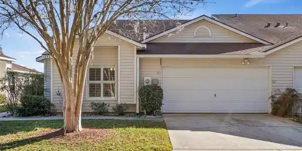 1743 LAKE HERON DRIVE