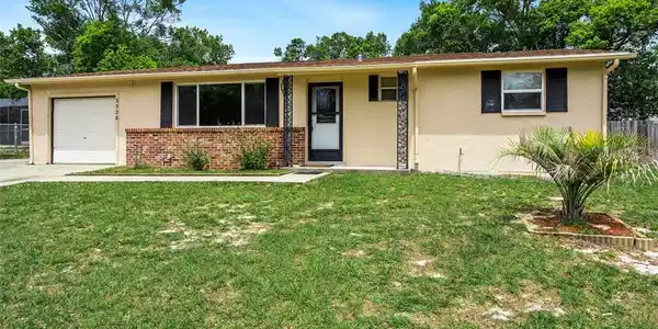 3528 LIGONIER