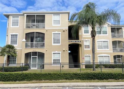 8103 COCONUT PALM WAY