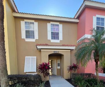 8513 CRYSTAL COVE LOOP