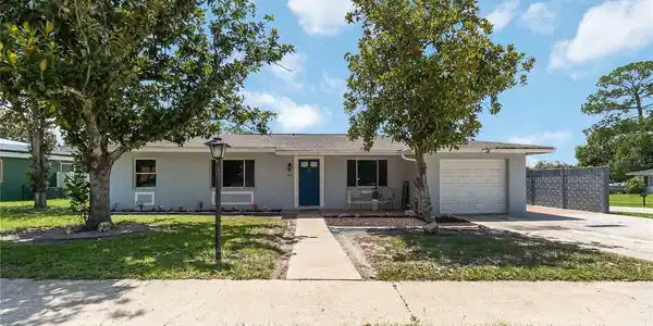 1624 BLOOMFIELD AVENUE