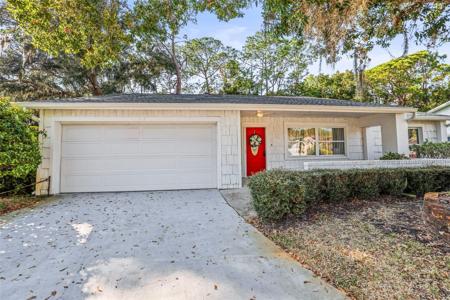 1128 LANYARD STREET